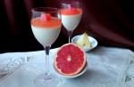 Verrine cu mousse de pere si jeleu de grapefruit roz
