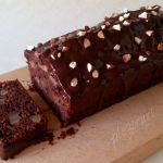 Chec cu ciocolata, pere si migdale