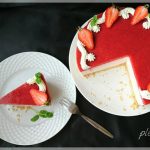 Cheesecake cu capsuni, fara coacere